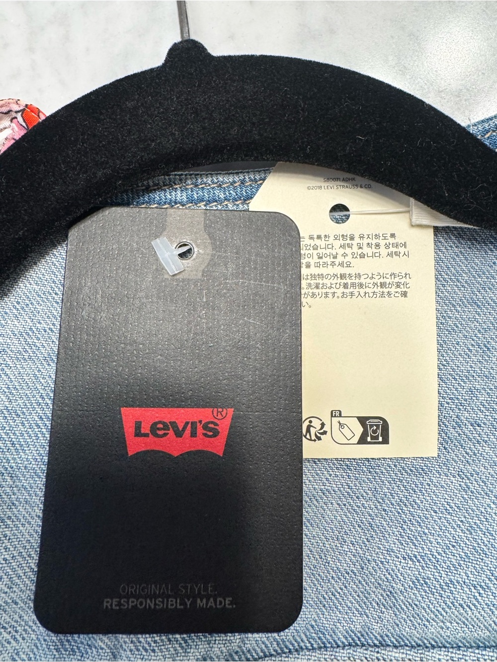 Levi's Light Blue Denim Button-Front Sleeveless Jumpsuit - Picture 4 of 12